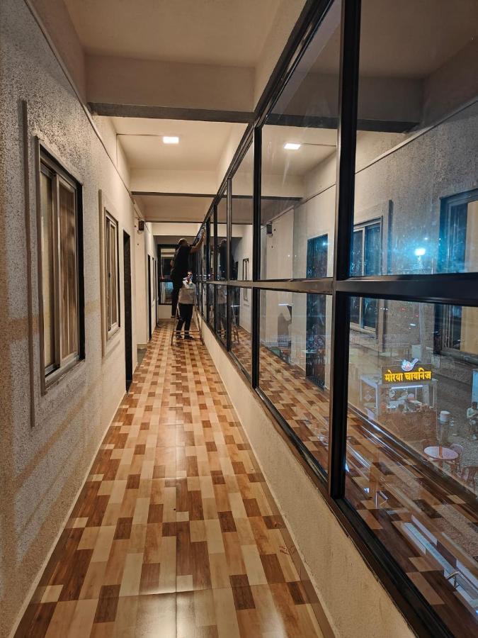 ホテル Shrinidhi Residency プネ エクステリア 写真